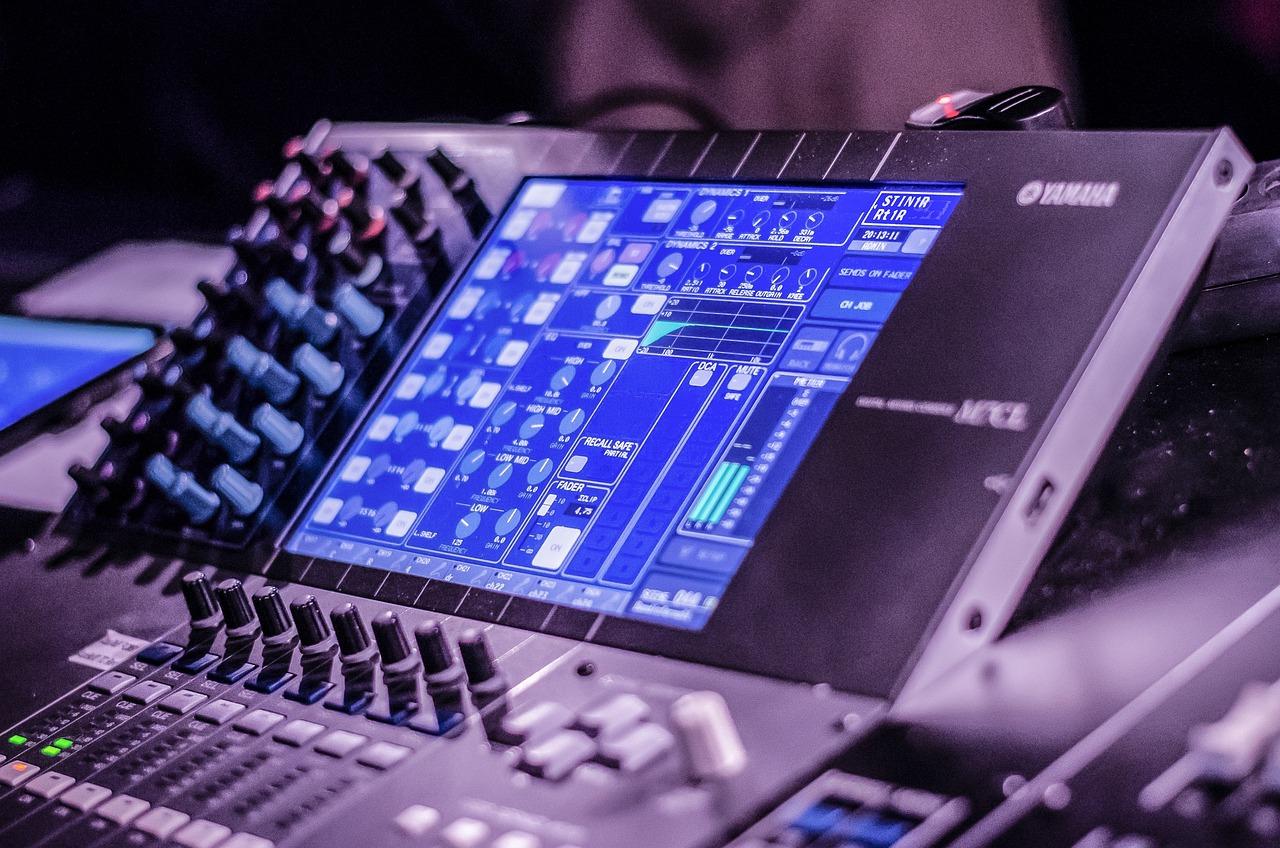 Aplikasi Studio Audio Digital FOSS Untuk GNU/Linux